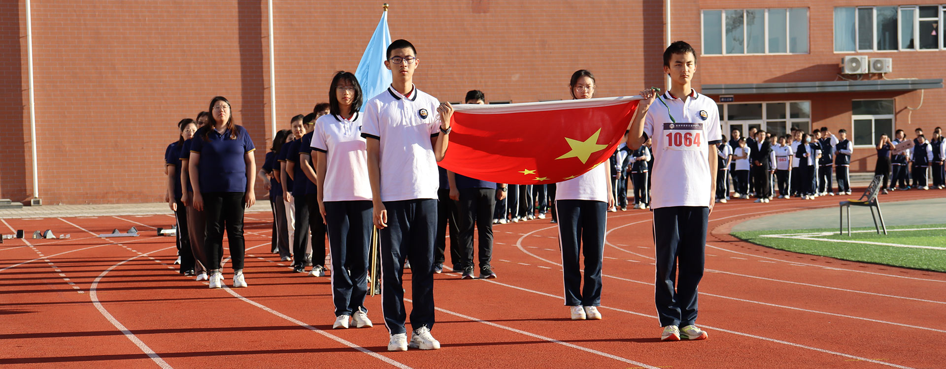 美国女人wwwccc1"